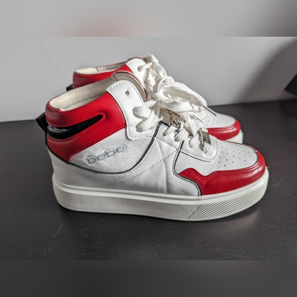 NWOT Bebe Monah shoes. Size 8 - Picture 6 of 13